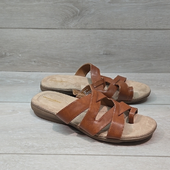 Cloudwalkers By Avenue Jackie Women's Leather Sandals Loop Toe Sz 11W - Picture 1 of 12